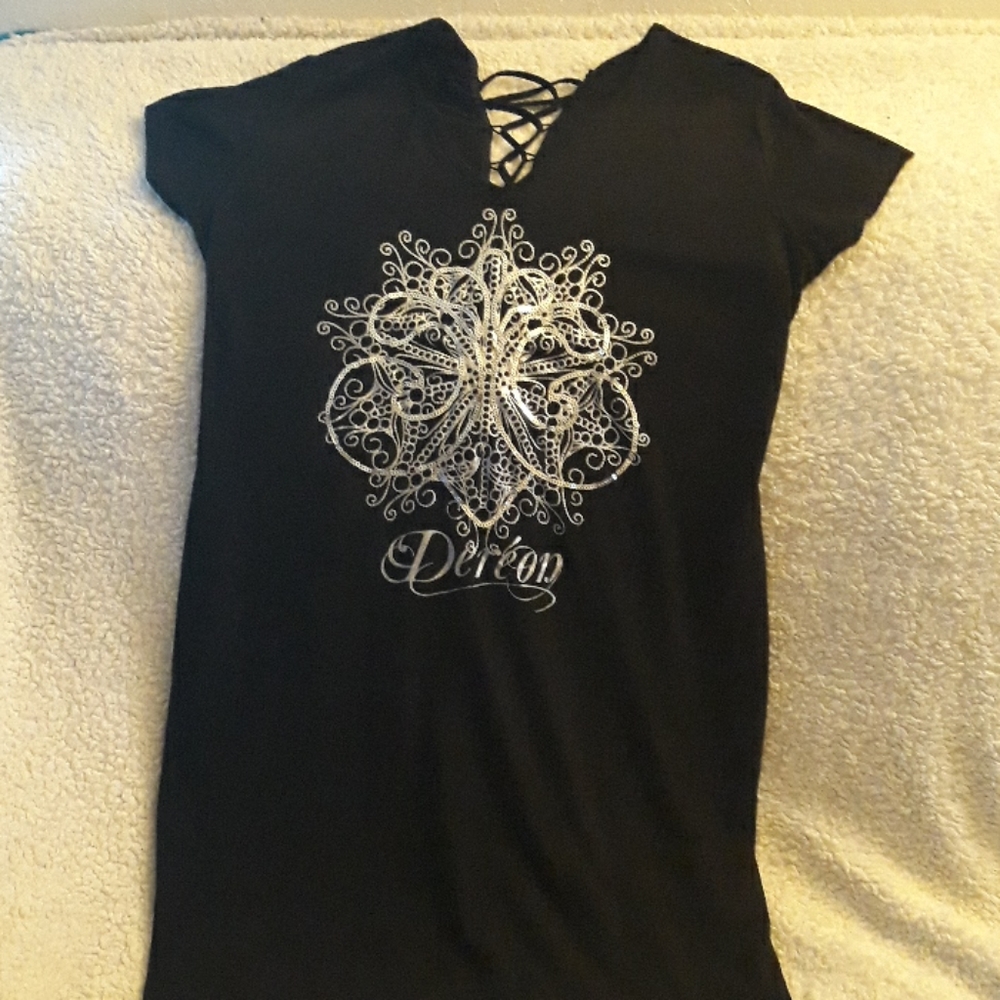 Dere'on little black dress